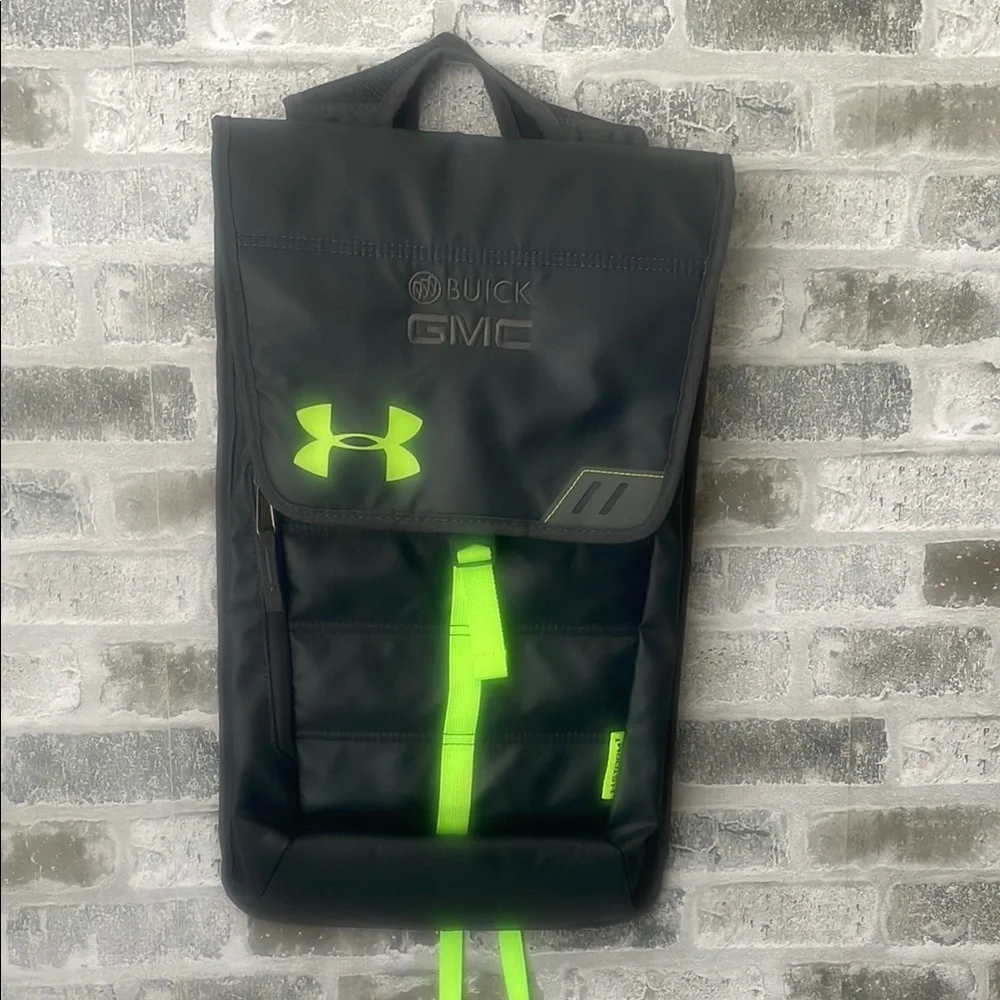 Under Armour 2.5 L Laptop Backpack UA Storm Tech Pack (BLK/GR) (Black)